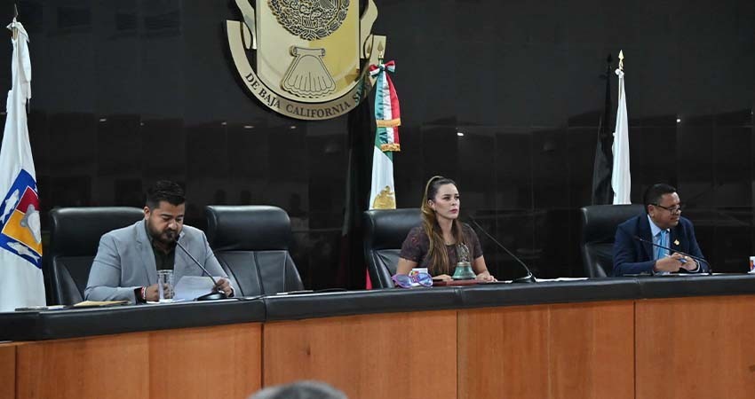 Recibe el Congreso de BCS minutas en materia de apoyo a jóvenes y fortalecimiento de la soberanía nacional