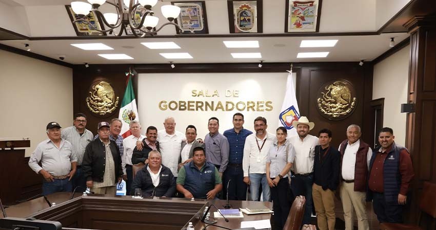 Castro Cosío: Se trabaja en la regularización de títulos y prórrogas del Distrito 066 del Valle de San-to Domingo