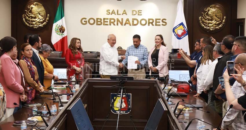 Sin acuerdo sindicalizados y autoridades de BCS; hoy retoman asambleas