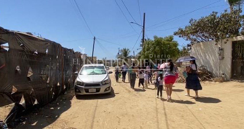 Construcción de tienda Ley pone en riesgo a menores de un kínder en SJC