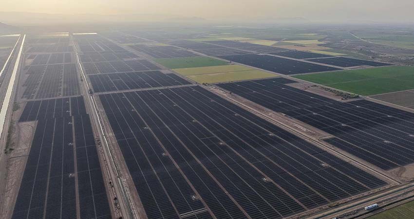 Sheinbaum inaugura programa de paneles solares que permitirá ahorros en recibos de ‘luz’