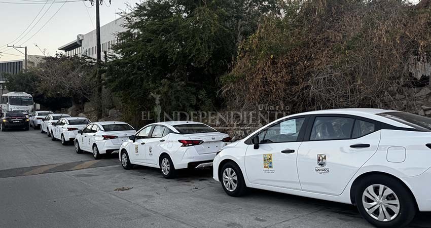 Ayuntamiento de Los Cabos en buró de crédito ante arrendadora de autos