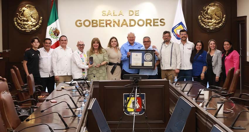 Sostiene el gobernador Víctor Castro encuentro con el presidente de CONCANACO SERVYTUR