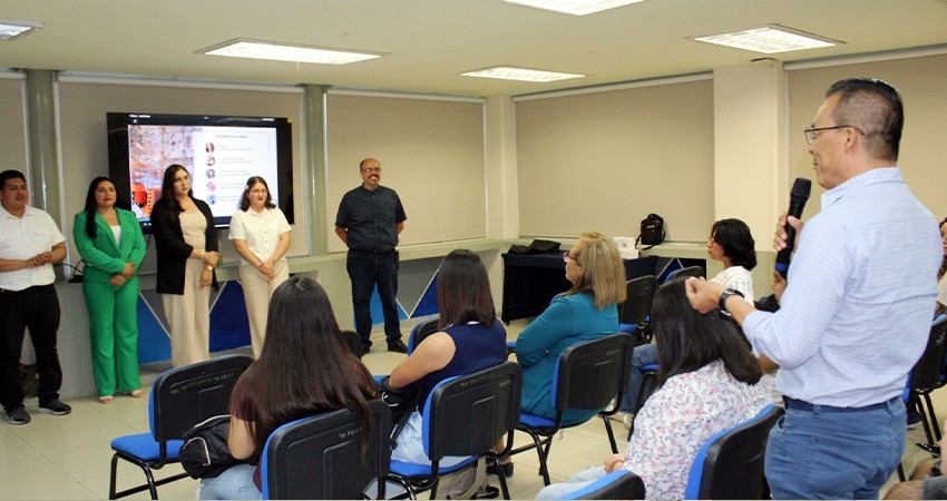 Estudiantes de la UABCS Guerrero Negro participan en encuentro académico con la UNACH