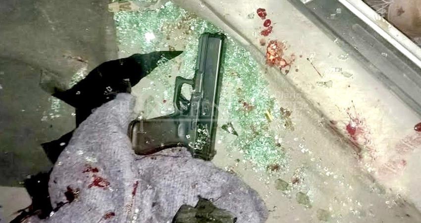 Luego de enfrentamiento, aseguran autoridades armas y equipo táctico