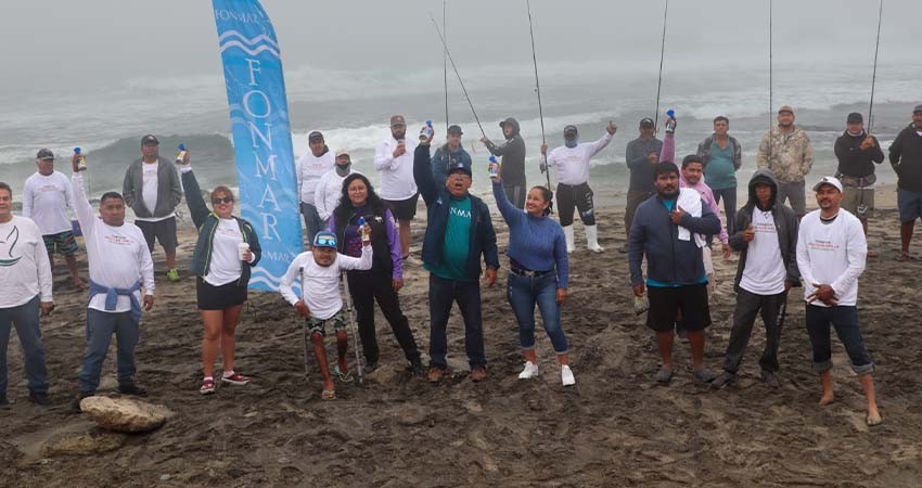 Celebran Torneo de Pesca de Orilla “Mamá Conquista el Mar”