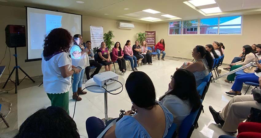 Fortalece SEDIF la participación de mujeres a través de la Asamblea Nacional en Los Cabos