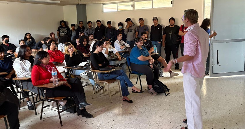 Dirección Municipal de Inclusión promueve el uso del lenguaje incluyente en UABCS