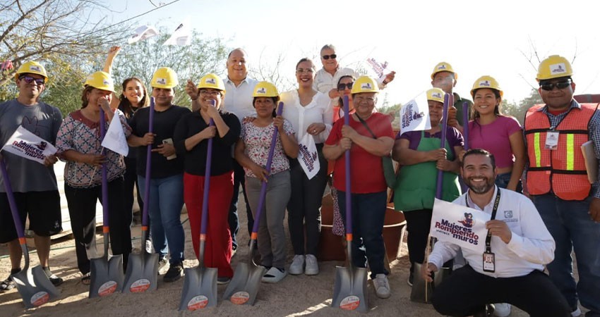 Impulsa ICATEBCS la economía de las familias de Melitón Albañez, en La Paz