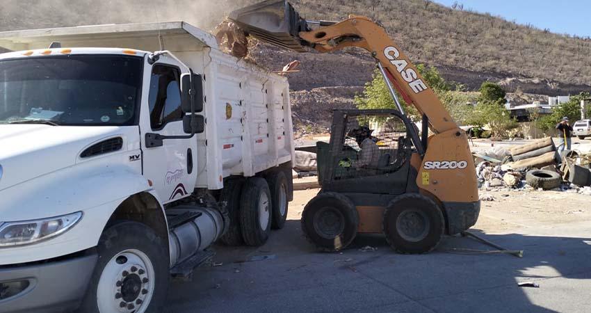 Servicios Públicos de La Paz refuerza limpieza urbana y mejoras en caminos rurales