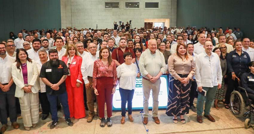 Promueve Milena Quiroga desarrollo ordenado y con bienestar para La Paz