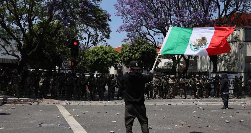 Sheinbaum condena violencia en Los Ángeles, California; pide a mexicanos no caer en provocacio-nes