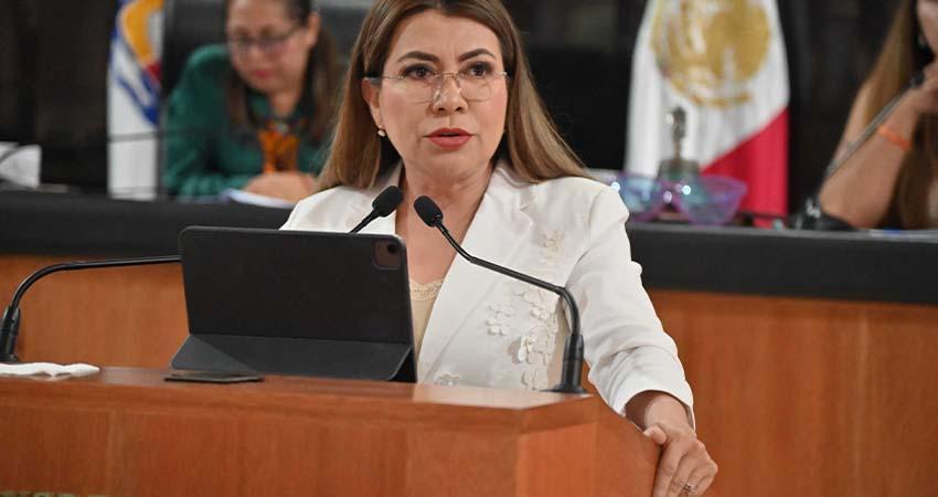 Se pronunció la diputada Saldaña Cisneros en contra de la iniciativa denominada, Ley Censura