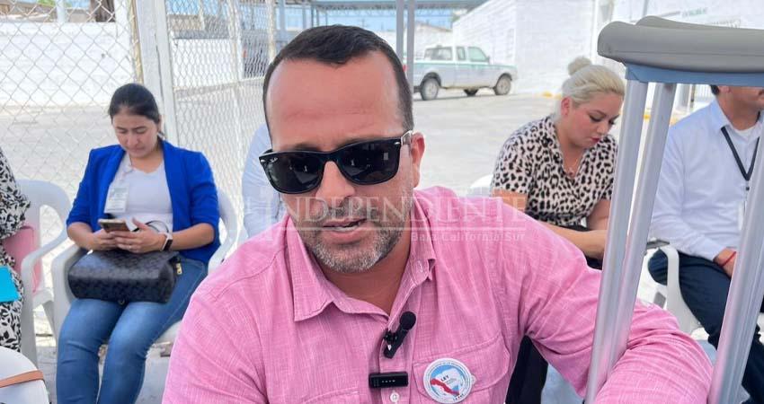 Bloquean trabajadores de OOMSAPAS oficinas en La Paz; exigen destitución de Zulema Lazos