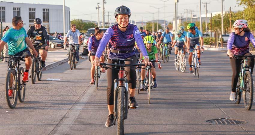Encabeza Milena Quiroga otra jornada de biciviernes