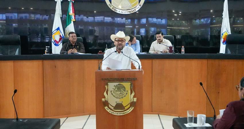 Proponen citar al presidente del Tribunal de Conciliación Burocrático en BCS a comparecer y tra-bajar en un marco legal que proteja al trabajador