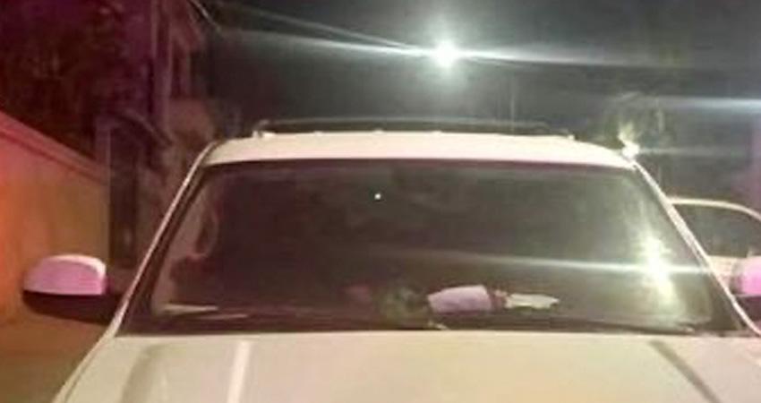 Localizan hombre sin vida dentro de un vehículo en CSL