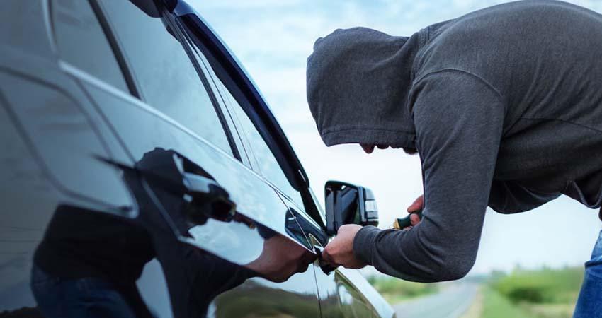 Estos son los automóviles más robados en México, según la AMIS