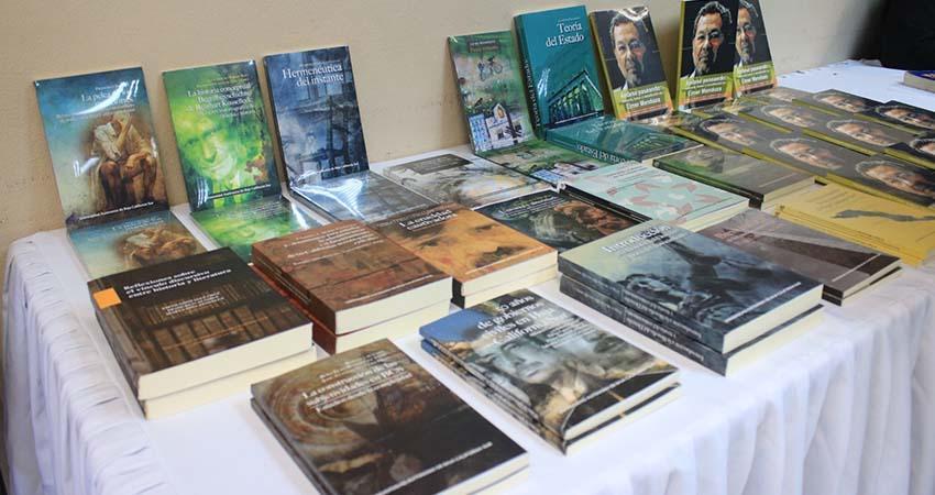 Editorial UABCS fortalece el fomento a la lectura y la difusión del conocimiento dentro y fuera del campus universitario