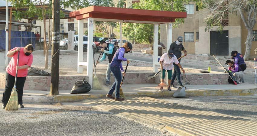 Realiza Ayuntamiento de La Paz una jornada de limpieza en El Pedregal