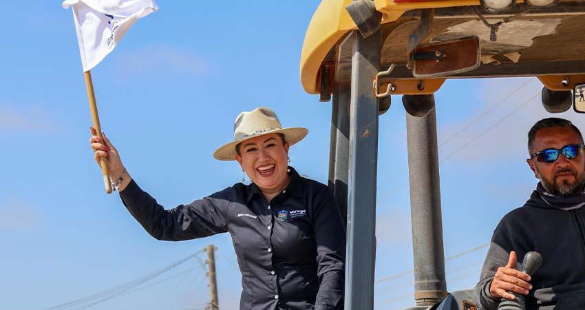 Encabeza Edith Aguilar arranques de obra y audiencias públicas en Guerrero Negro