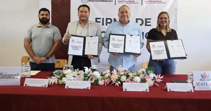Firman ICATEBCS y FONACOT convenio para beneficio de los trabajadores