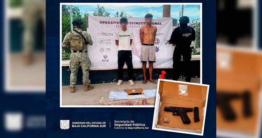 Operativo en Loreto permite el aseguramiento de arma de fuego y dos detenidos