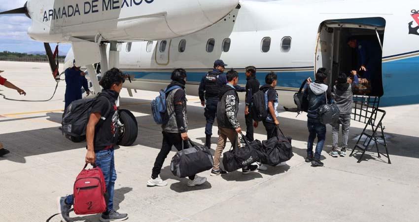 Regresan a sus hogares a 13 menores de edad que habían llegado a BCS buscando trabajo