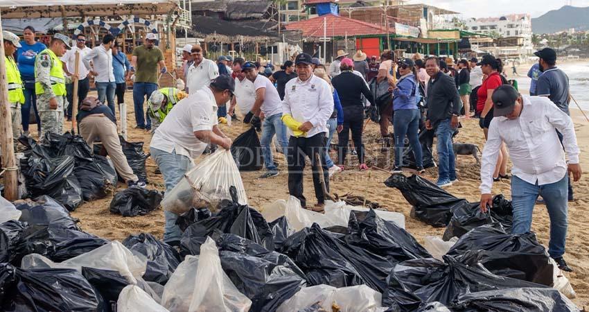 Lamentan asociación llegada de basura a playas; llaman a población a concientizar