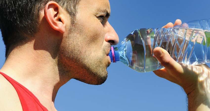 Llaman a la población a mantenerse hidratados ante las altas temperaturas de la región