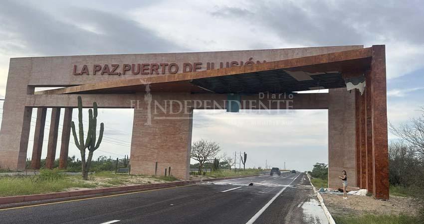 Alcaldesa defiende “Puerta Turística” de La Paz: “Costó 14 millones y no tiene daños estructurales”