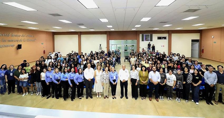 UABCS inaugura su 1er Congreso de Psicología