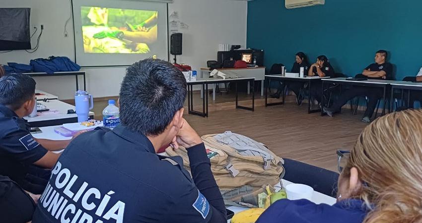 Academia de Seguridad imparte curso de capacitación a elementos preventivos de Los Cabos