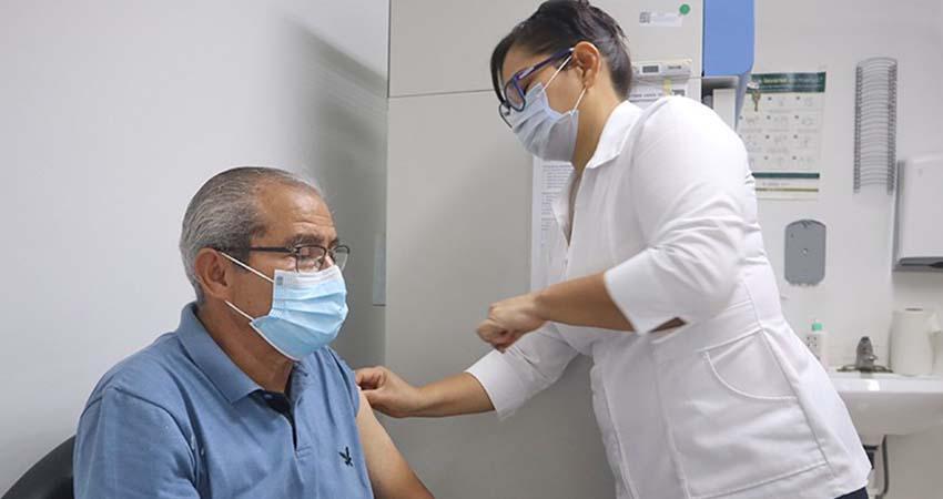 Sector Salud de BCS inicia campaña de vacunación invernal