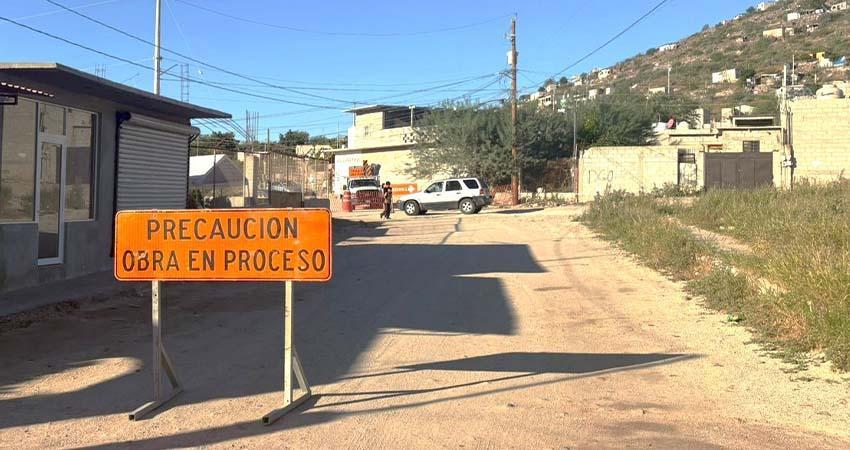 Gobierno de BCS pone en marcha obras de pavimentación en colonias dos colonias de La Paz