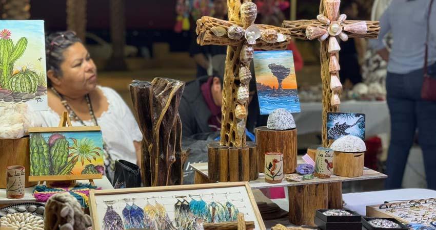 Realiza Ayuntamiento de La Paz tercera edición de Expo Mujer Rural