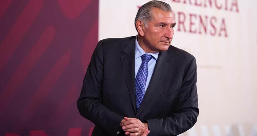 Presentan 37 denuncias en contra de Adán López; exigen investigar declaraciones patrimoniales