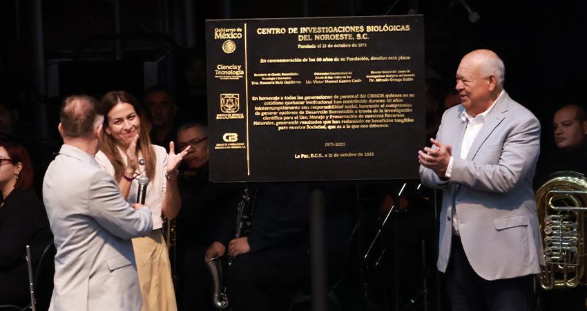 Gobernador Castro Cosío reconoce los 50 años de aportación científica del CIBNOR a BCS