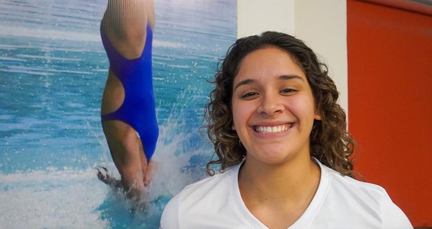 La sudcaliforniana Aranza Vázquez entrena rumbo a la copa del mundo de clavados