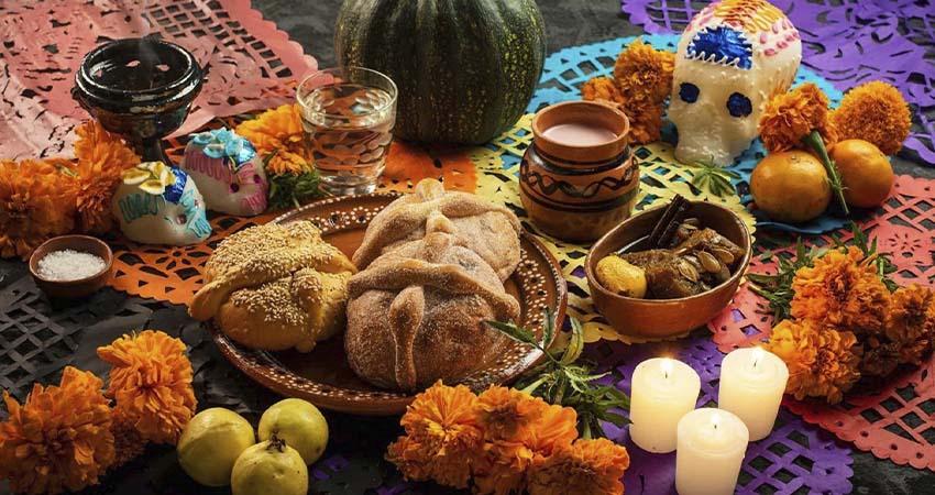 Preparar una ofrenda por el Día de Muertos costará 18% más: pequeño comercio