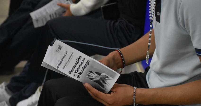 Promueve Ayuntamiento de La Paz prevención de violencia en el noviazgo