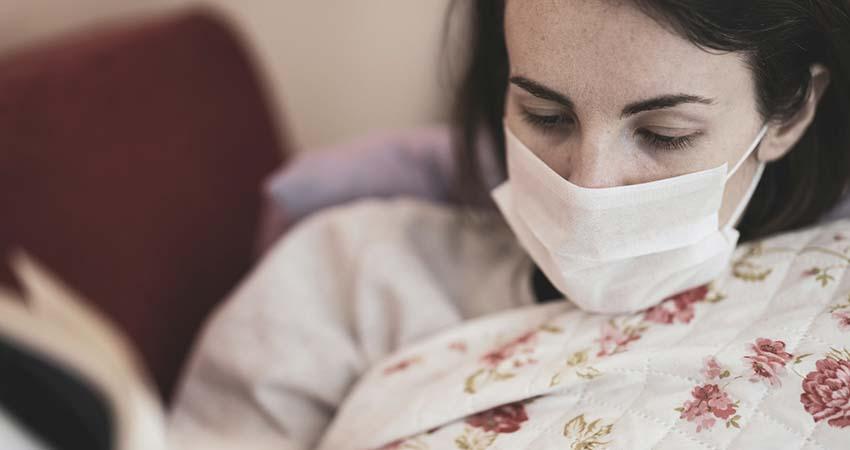 Influenza A H3N2 no es amenaza, asegura David Kershenobich; titular de Salud pidió vacunarse