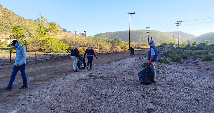 Recolectan más de 5 toneladas de residuos en playas de La Paz