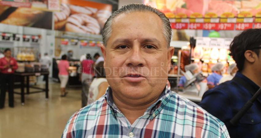 “Entre más piedras me pongan, más cabrón me hacen”, responde Ibarra al rechazo como militante en Morena