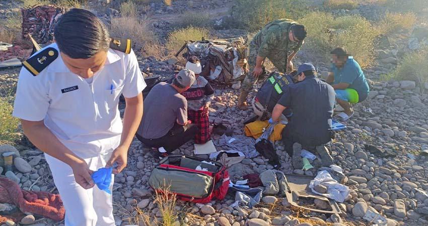 Marina brindó atención médica a personal civil, tras accidente vehicular en Santa Rosalía