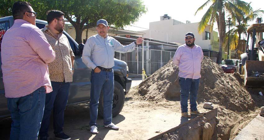 Atiende OOMSAPAS La Paz situación de baja presión en colonia Altavista