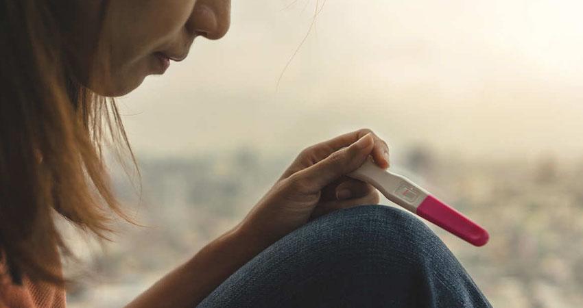 500 mujeres abortaron de forma legal en BCS durante el 2025: Bastidas Buelna