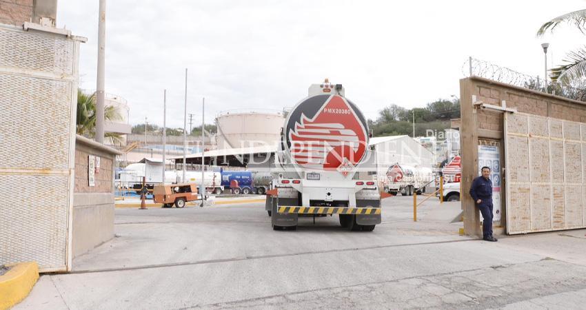 Colapso de servicios médicos en Pemex La Paz afecta a trabajadores y jubilados