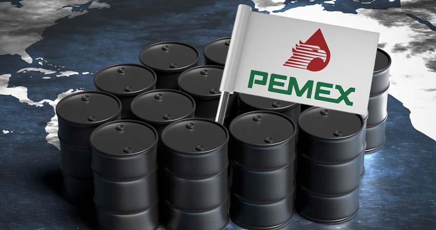 Producción petrolera en México tiene nivel más bajo en 35 años