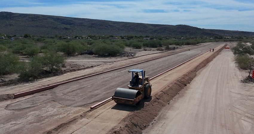 Al 55% la obra de pavimentación del acceso al CDM “El Piojillo”